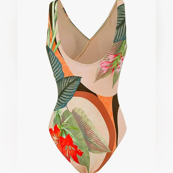 Bathing suit w/cover up - Picture 3 of 4